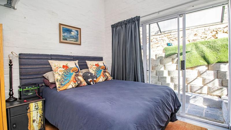 4 Bedroom Property for Sale in Santos Bay Western Cape